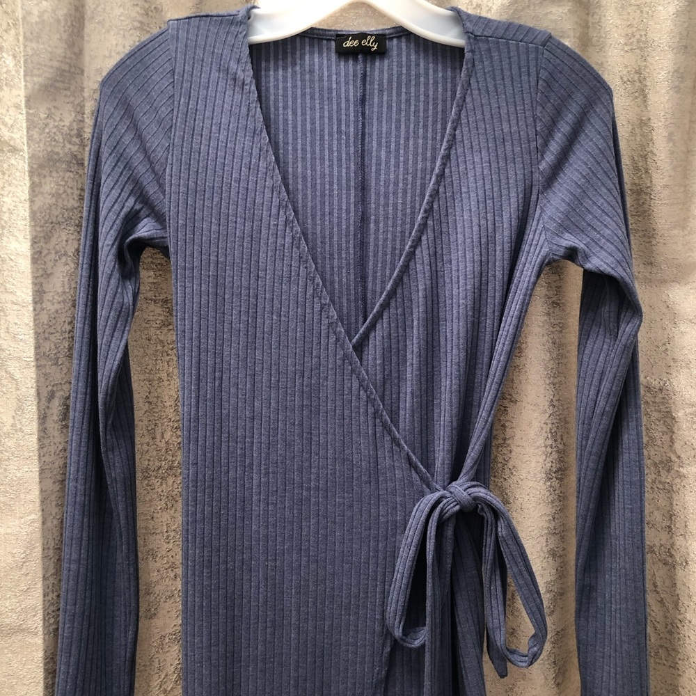 SOLD Dee Elly Wrap Dress - Picture 3 of 5